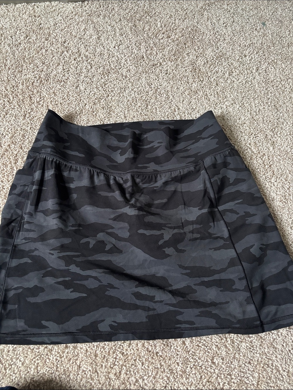Athleta Black and Dark Gray Camo Skort